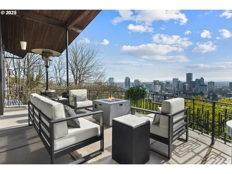 1636 SW Vista Avenue Portland OR 97201