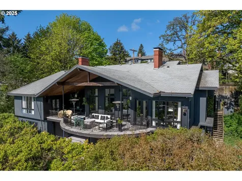 1636 SW Vista Avenue Portland OR 97201