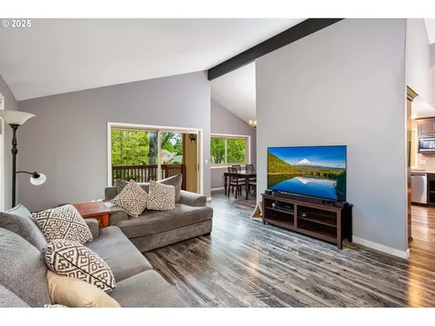 9620 SW Carriage Way Beaverton OR 97008