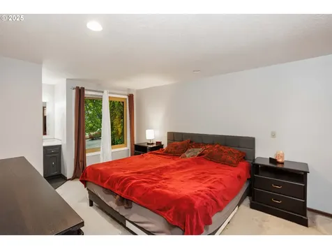 9620 SW Carriage Way Beaverton OR 97008