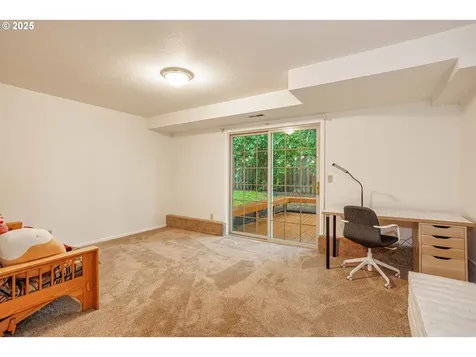 9620 SW Carriage Way Beaverton OR 97008