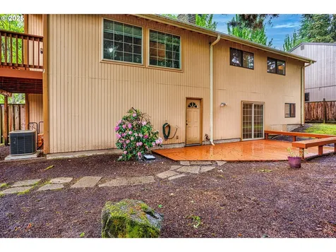 9620 SW Carriage Way Beaverton OR 97008