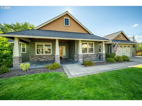 2620 NW Brockway Road Winston OR 97496