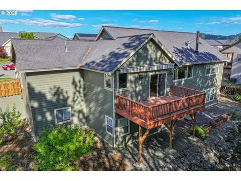 2620 NW Brockway Road Winston OR 97496