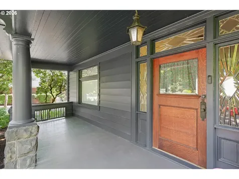 1534 SE Taylor Street Portland OR 97214
