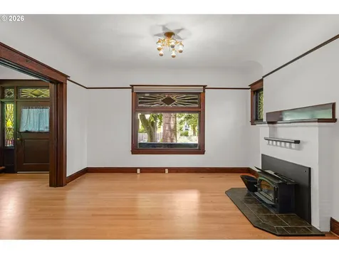 1534 SE Taylor Street Portland OR 97214