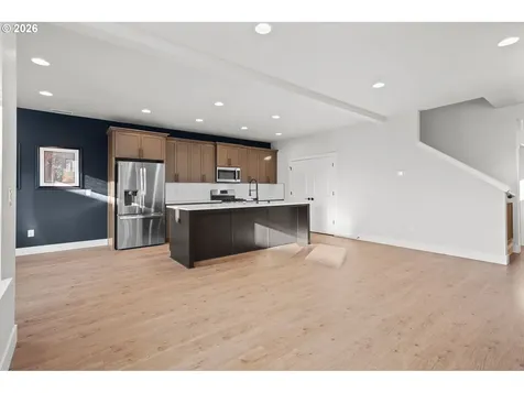 719 NW 178th Street Ridgefield WA 98642