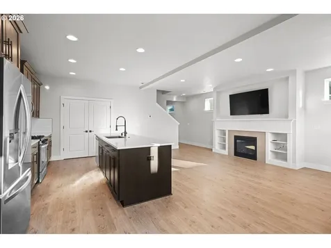 719 NW 178th Street Ridgefield WA 98642