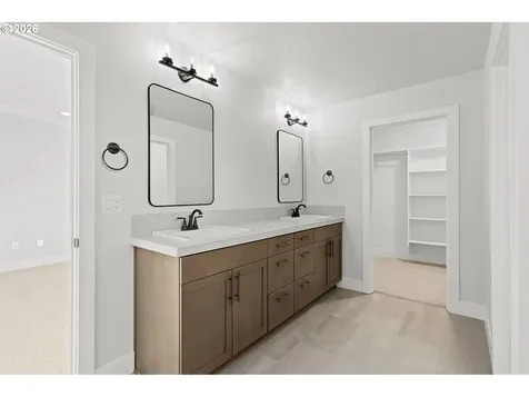 719 NW 178th Street Ridgefield WA 98642