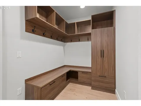 719 NW 178th Street Ridgefield WA 98642