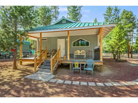 1274 Wild Mustang Lane Gilchrist OR 97737
