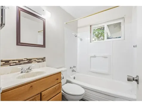 1121 Spruce Street Sweet Home OR 97386