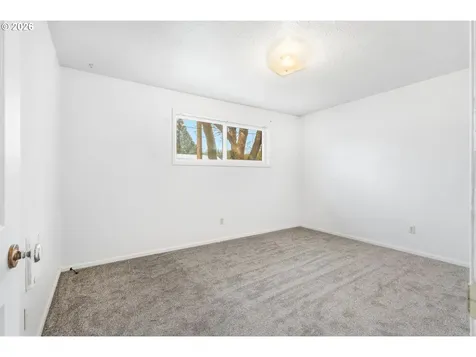 1121 Spruce Street Sweet Home OR 97386