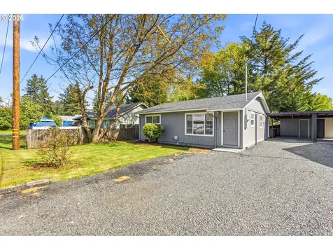 1121 Spruce Street Sweet Home OR 97386