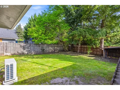 1121 Spruce Street Sweet Home OR 97386