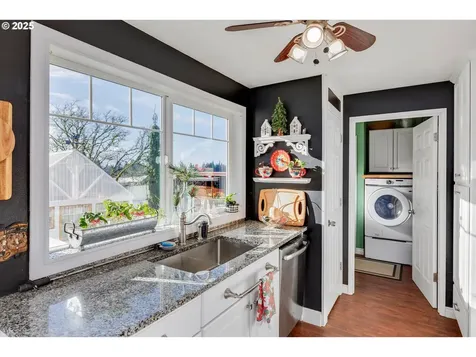 15032 S Carus Road Oregon City OR 97045