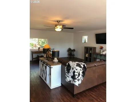 15032 S Carus Road Oregon City OR 97045
