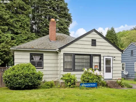 2331 SE 70th Avenue Portland OR 97215
