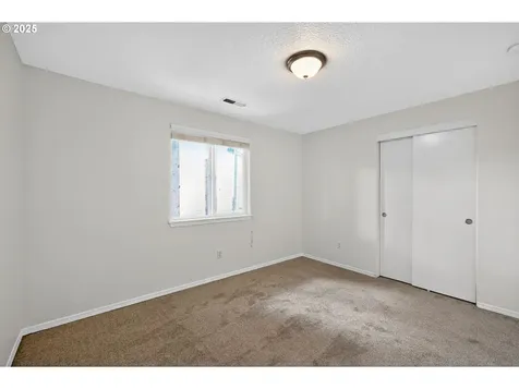 10417 NE 97th Street Vancouver WA 98662