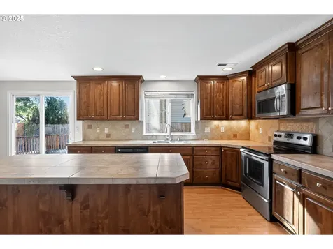 10417 NE 97th Street Vancouver WA 98662