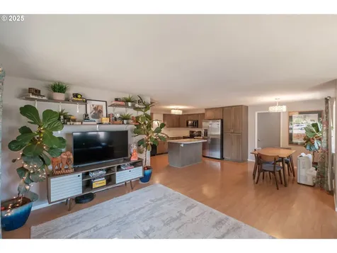 309 High Street Jefferson OR 97352