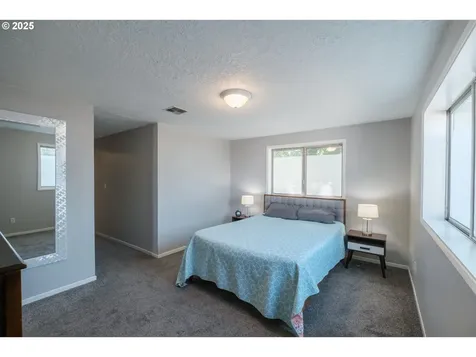309 High Street Jefferson OR 97352