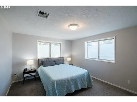 309 High Street Jefferson OR 97352