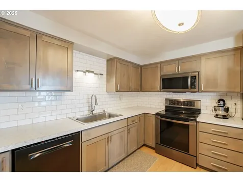 309 High Street Jefferson OR 97352