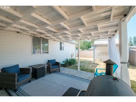 309 High Street Jefferson OR 97352
