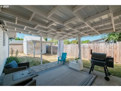 309 High Street Jefferson OR 97352