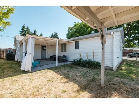 309 High Street Jefferson OR 97352