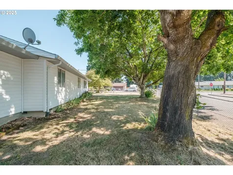 309 High Street Jefferson OR 97352