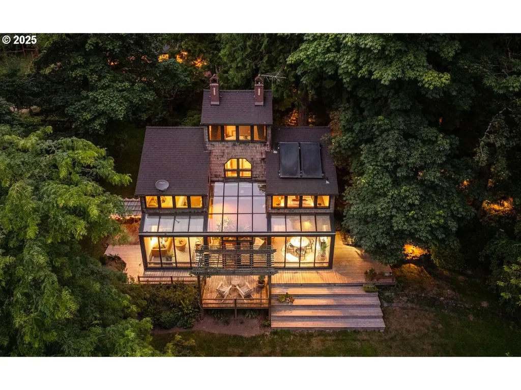 10805 NW Skyline Boulevard Portland OR 97231