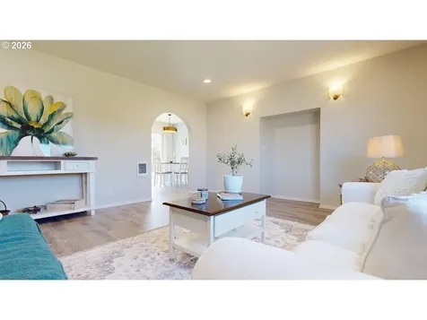 1221 Iris Street Brookings OR 97415