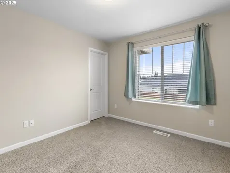16611 NE 93rd Way Vancouver WA 98682