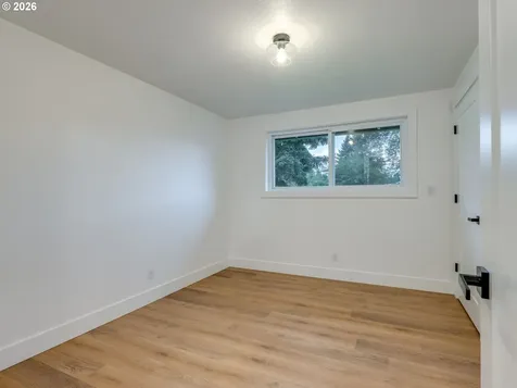 12611 NE 44th Street Vancouver WA 98682