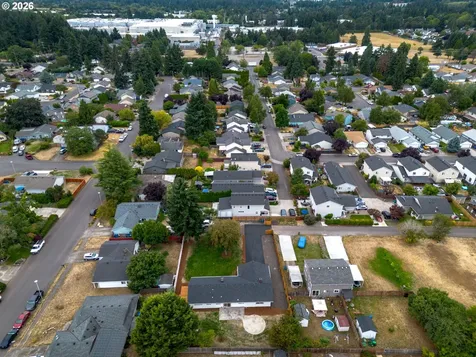 12611 NE 44th Street Vancouver WA 98682