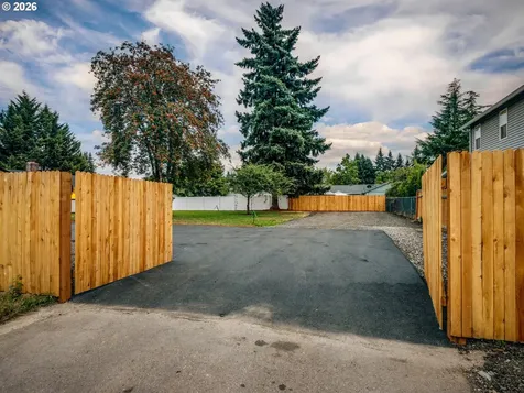 12611 NE 44th Street Vancouver WA 98682
