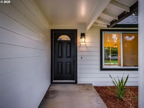 12611 NE 44th Street Vancouver WA 98682
