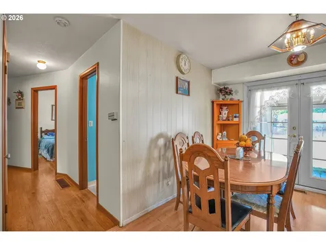 2249 SE 185th Avenue Portland OR 97233