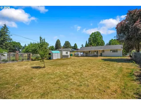2249 SE 185th Avenue Portland OR 97233