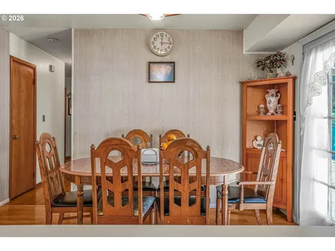 2249 SE 185th Avenue Portland OR 97233