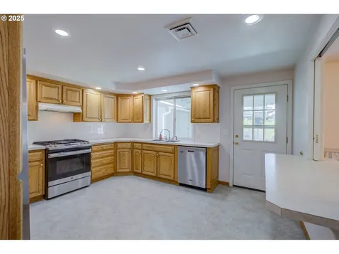 526 Little Valley Road Roseburg OR 97471