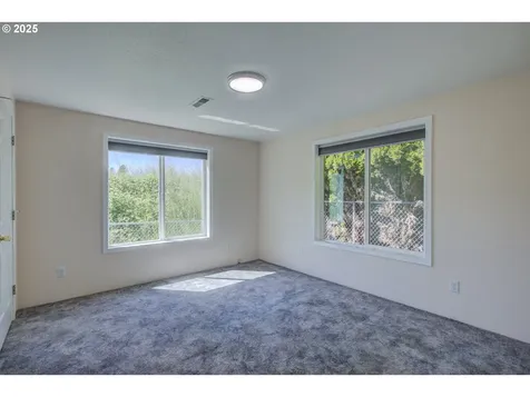526 Little Valley Road Roseburg OR 97471