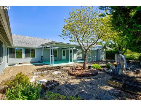 526 Little Valley Road Roseburg OR 97471