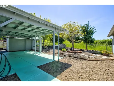 526 Little Valley Road Roseburg OR 97471