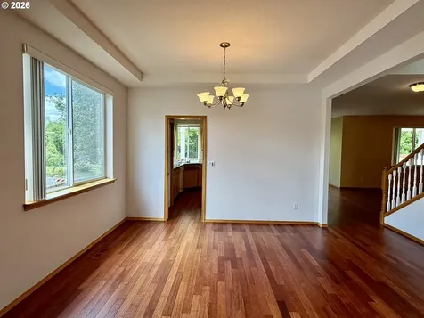 12289 SW Hollow Lane Portland OR 97223