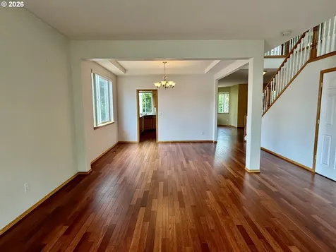 12289 SW Hollow Lane Portland OR 97223