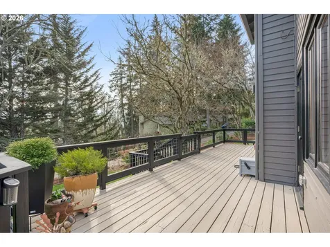 2311 Douglas Drive Eugene OR 97405