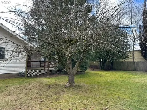 1207 NW Victoria Avenue Gresham OR 97030